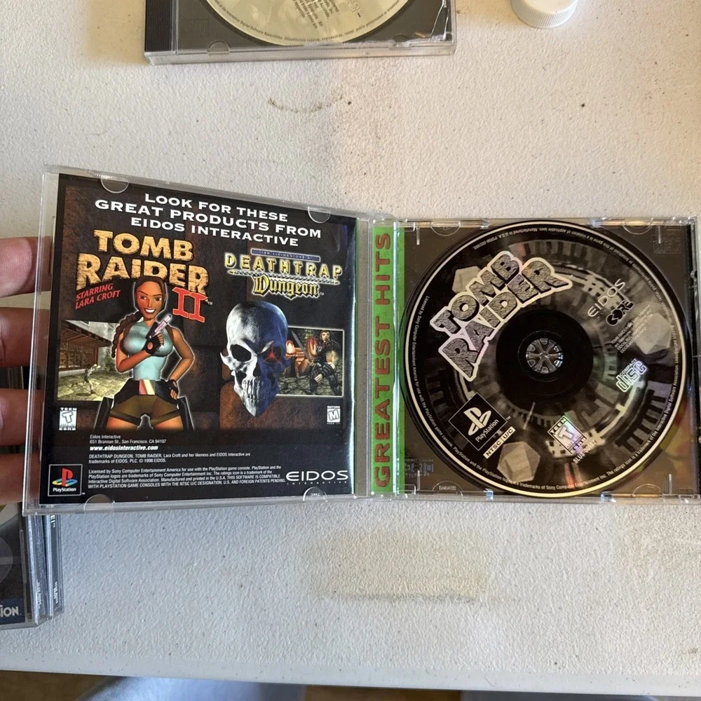Tomb Raider - Sony PlayStation 1 Greatest Hits CIB